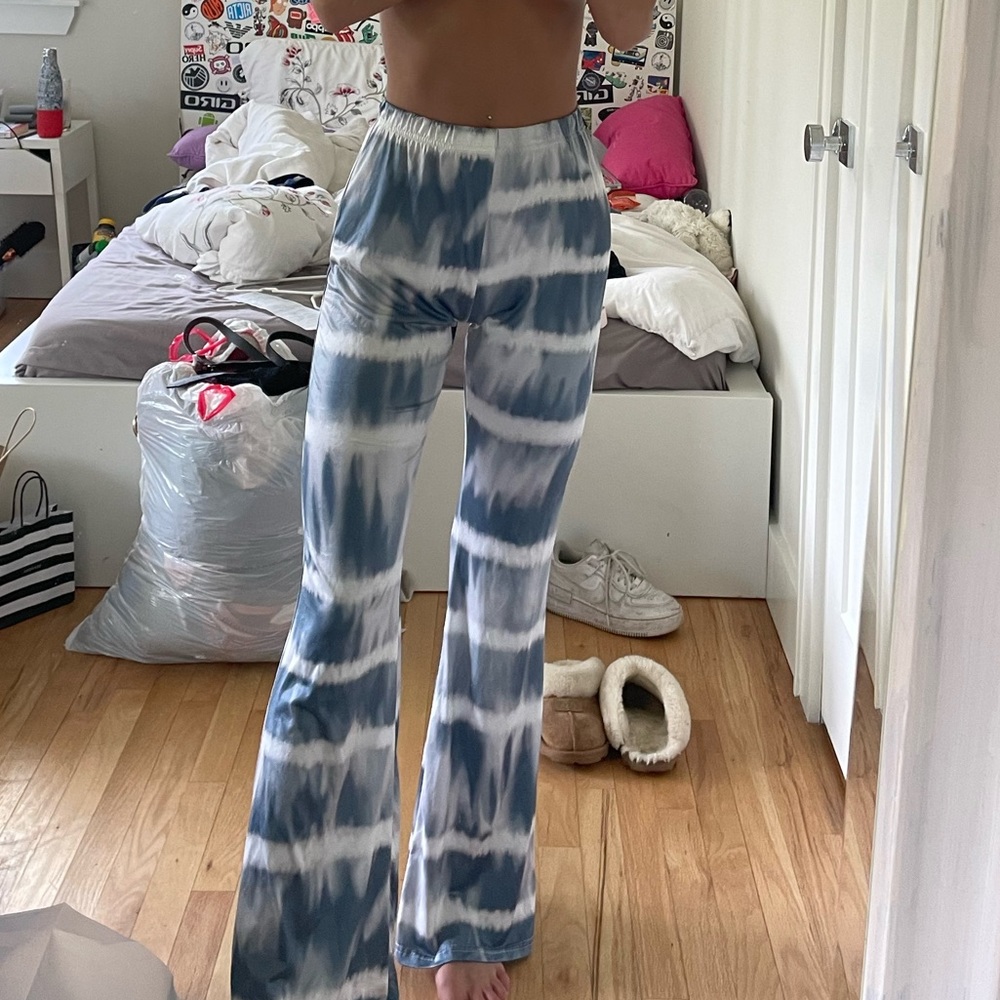 Flowy pants